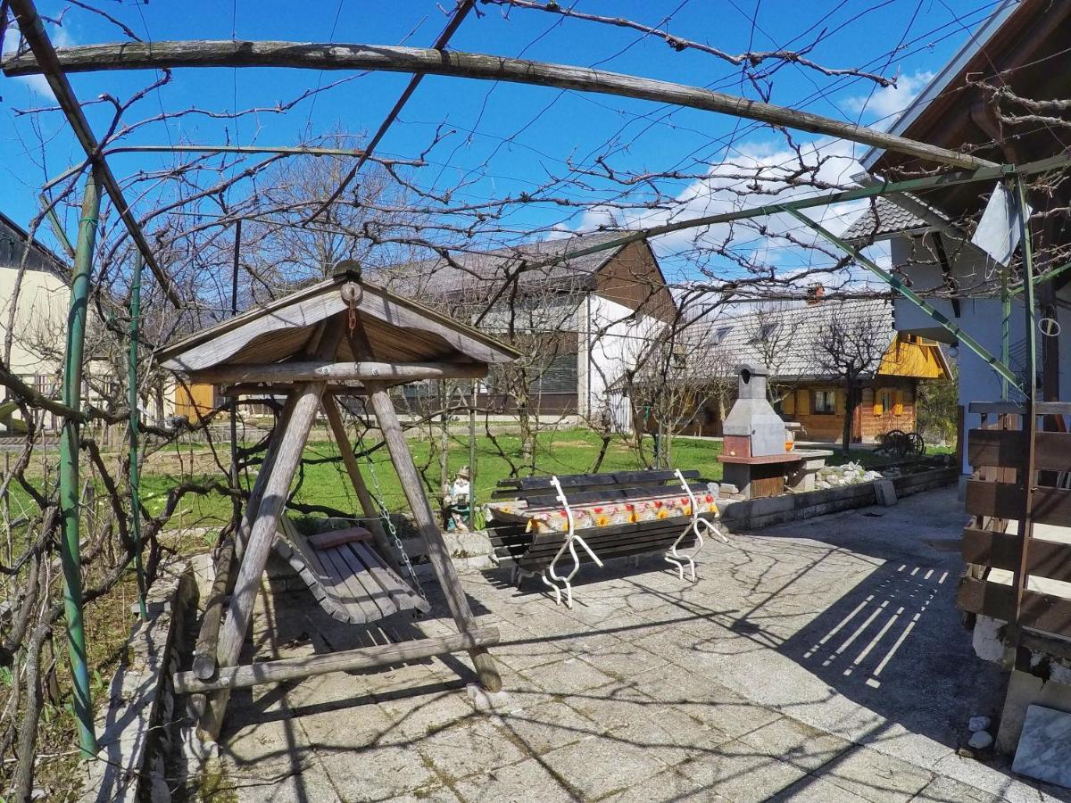 Vacation House Jurcek Radovljica Exteriör bild